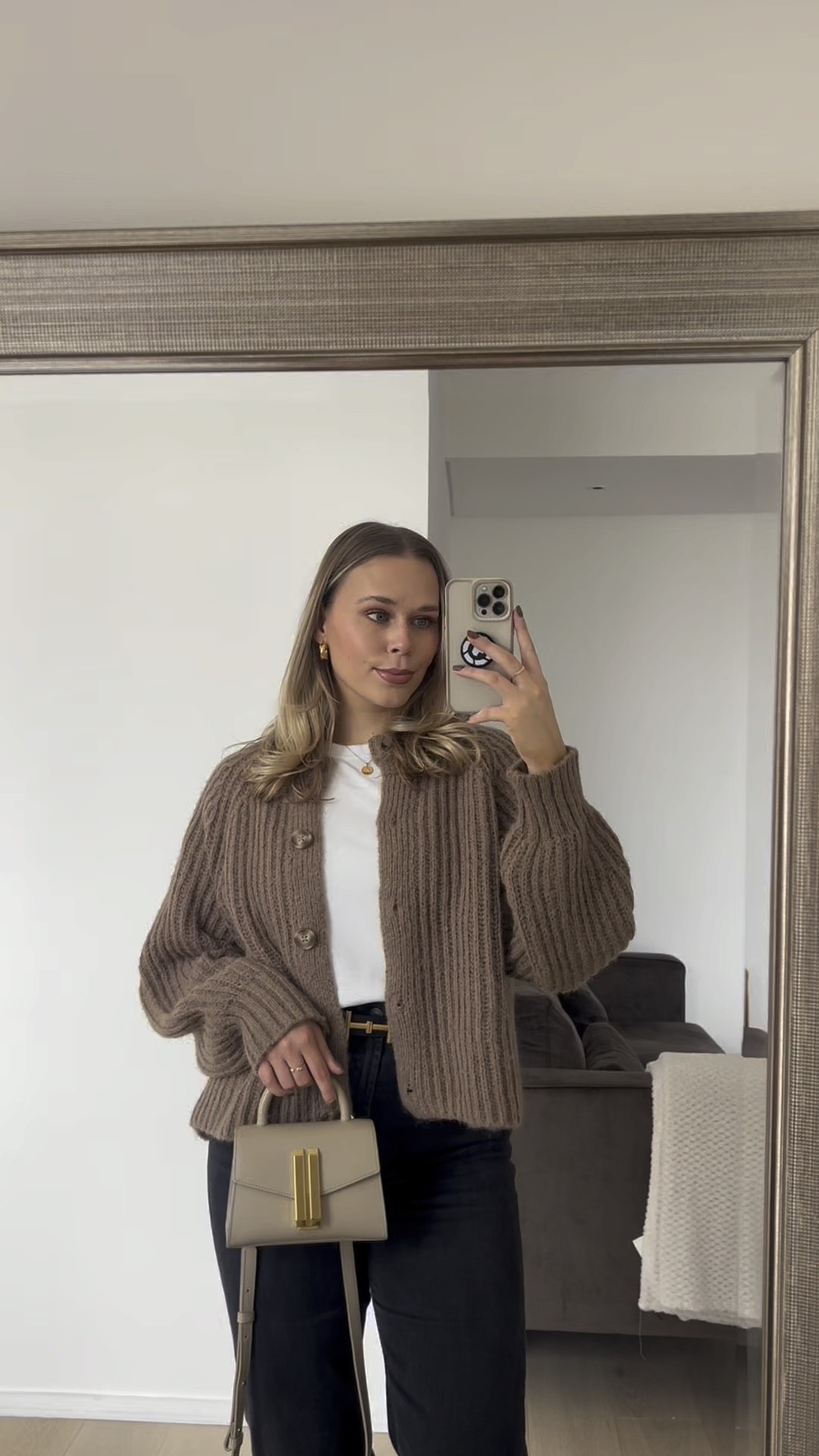 Autumnal brunch outfit ☕️ 

Autumn outfits, chocolate brown, knitwear, Demellier, casual ootd, coffee date outfitt

#LTKstyletip #LTKuk #LTKautumn