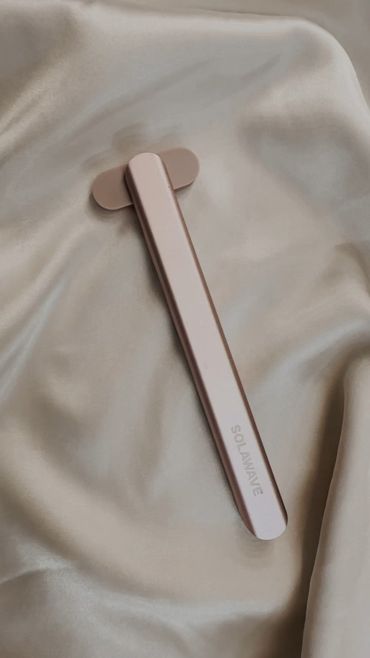 Solawave Facial Wand Red Therapy  #beauty #beautytools 

#LTKHolidaySale #LTKSeasonal #LTKstyletip