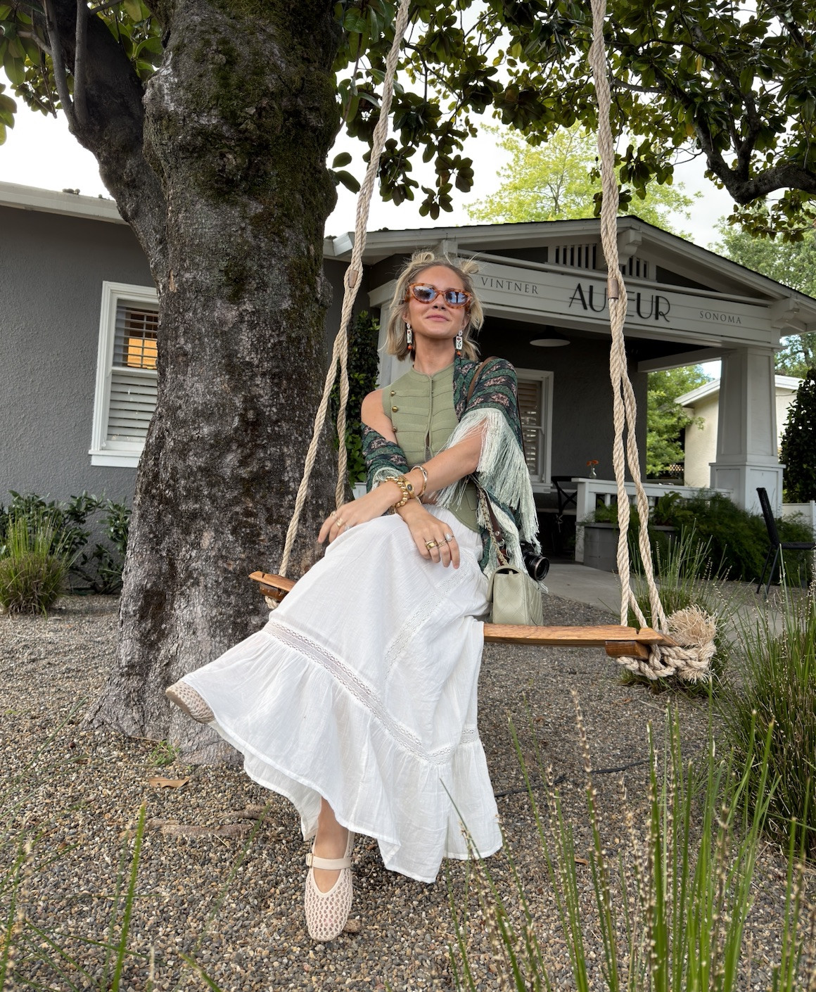 Loving this winery look for spring! My skirt is buy one get one 50% off today at Abercrombie! 

#LTKdayinmylife #LTKootd