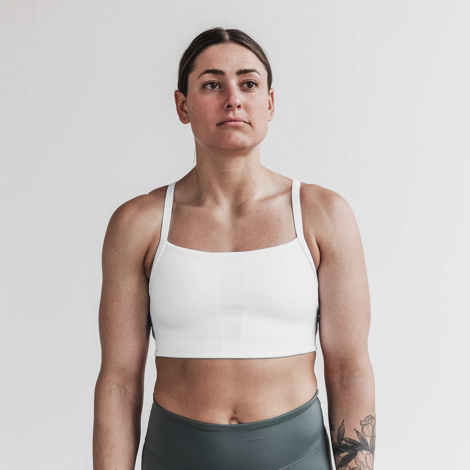 Sleek V-Back Sports Bra - Women's Sports Bra | NOBULL