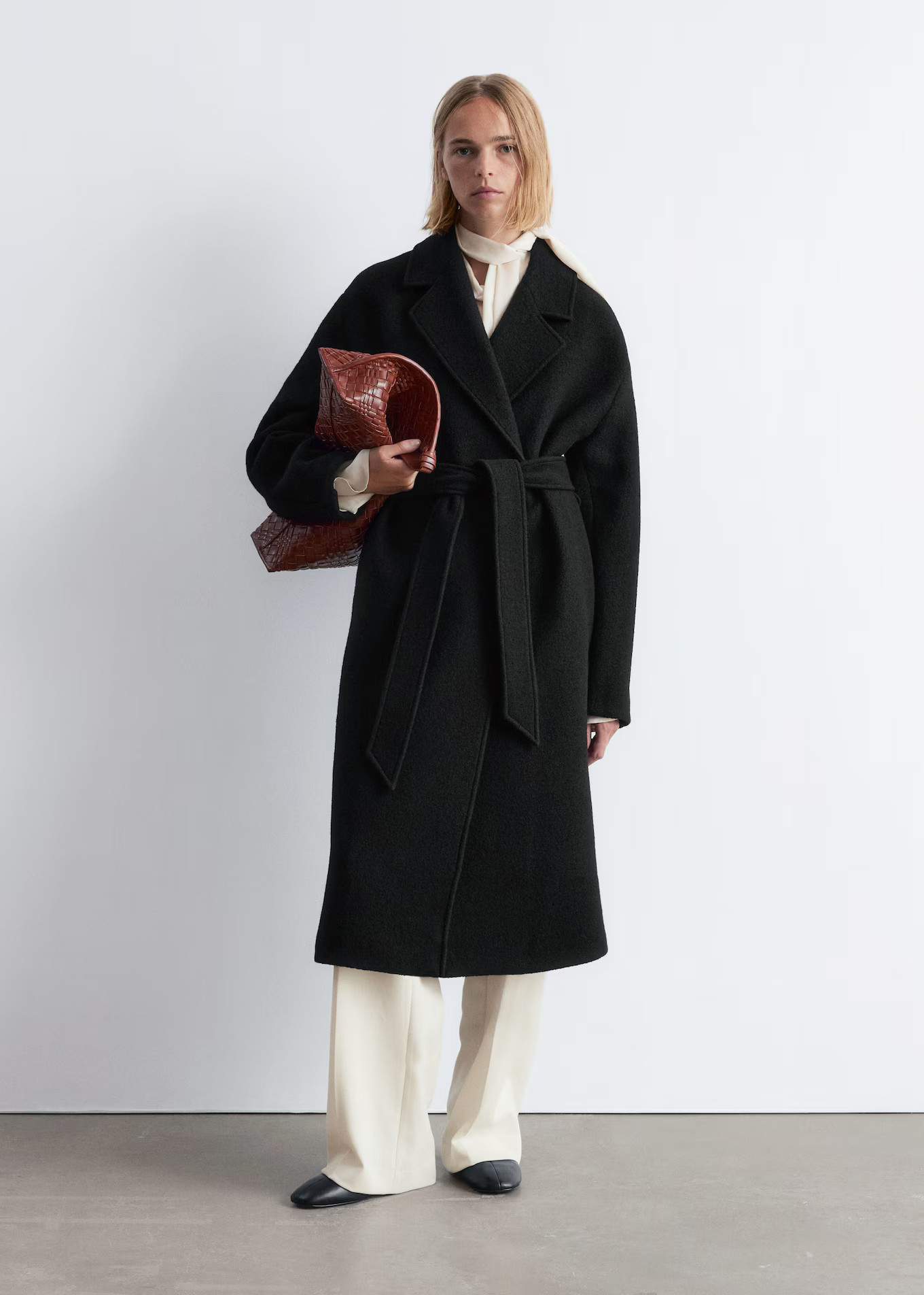 Voluminous Belted Wool Coat | & Other Stories EU
