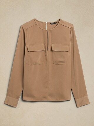 Keyhole Double-Pocket Blouse | Banana Republic Factory