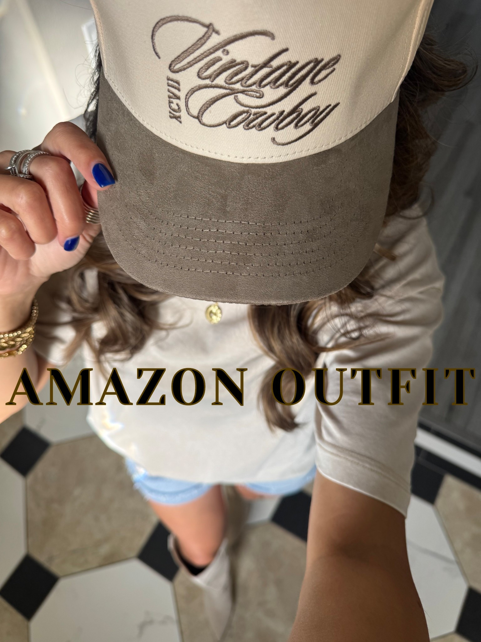 Still not over this Amazon find 🤎 

I’m all about effortless, chic, elevated basics. Linking everything here! 

#LTKStyleTip #LTKGiftGuide #LTKFindsUnder50