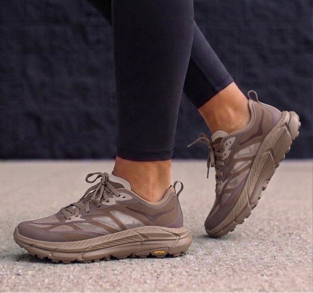 Mafate Speed 4 Lite Sneaker in Date Syrup & Date Sugar HOKA runs true to size