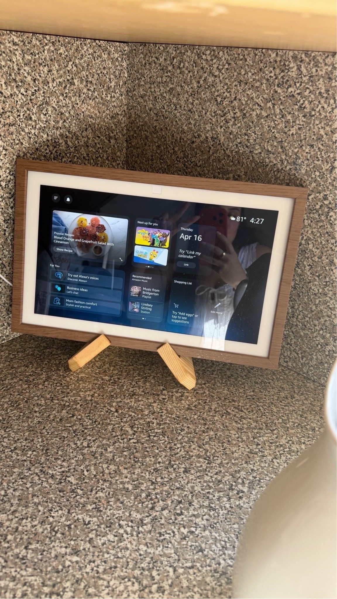 One of my most-used Amazon finds 🙌 the Echo Show 15 is a game changer for the kitchen—recipes, calendars, timers, cameras… everything in one place. Linking it!



#LTKmorningroutine #LTKmomlife #LTKHome