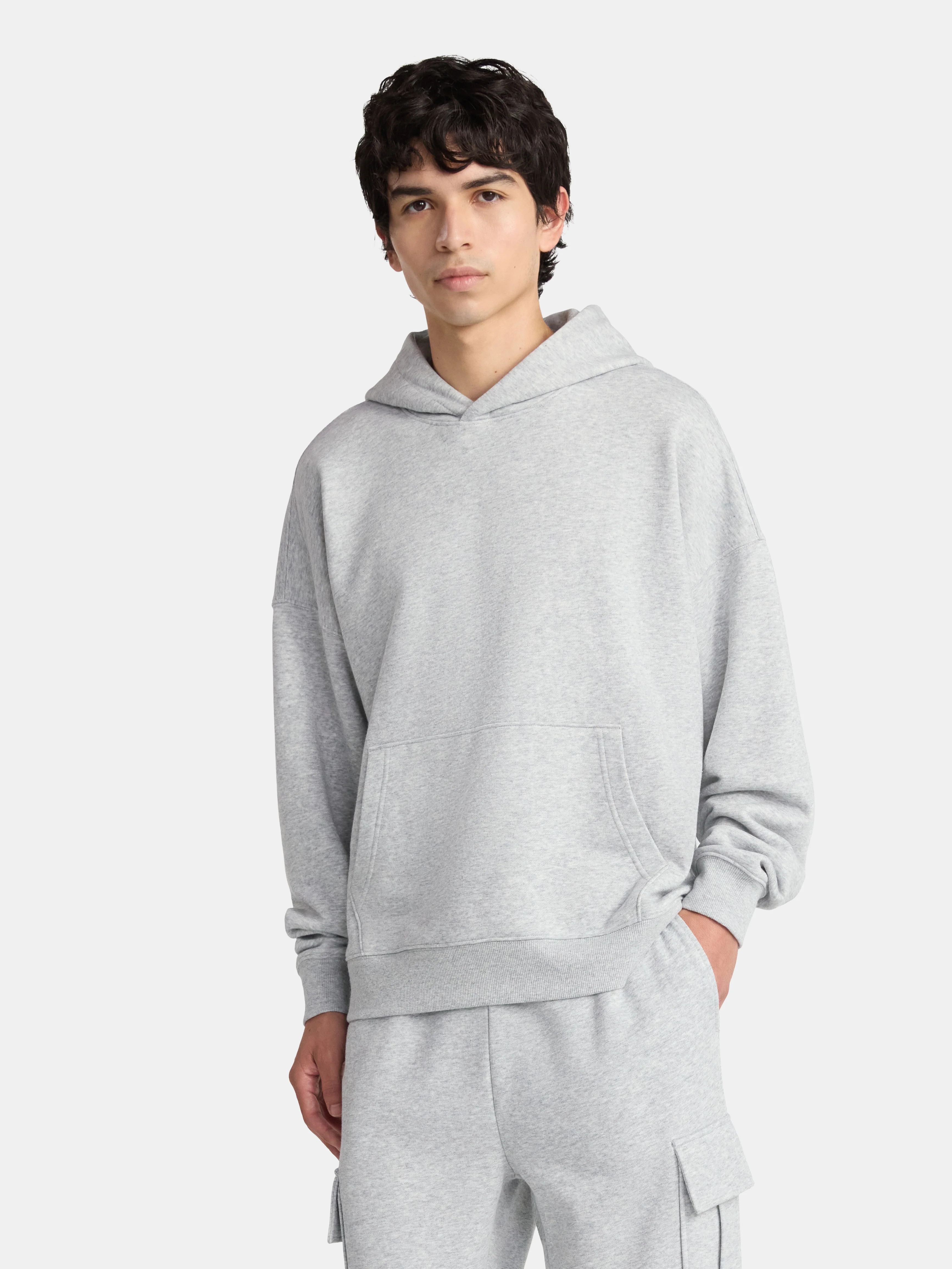 No Boundaries Men's & Big Men's Boxy Fit Cropped Sweatshirt Hoodie, Sizes XS-5XL | Walmart (US)