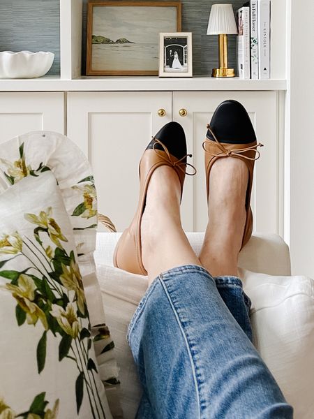 My new favorite cap for ballet flats! They have such a beautiful shape, made from Italian leather and are so classic and chic. 

Chanel lookalikes, ballet flats, cap toe ballet flats

#LTKhome #LTKover40 #LTKshoecrush