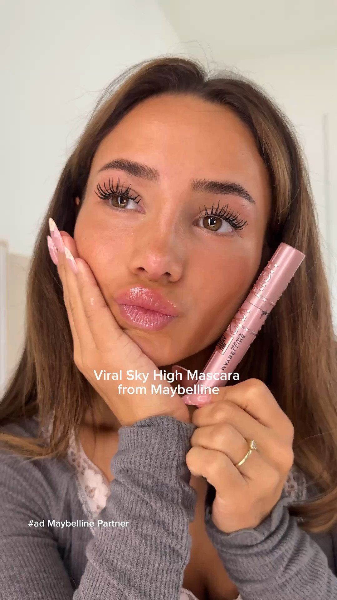#ad #MaybellinePartner This mascara went viral for a reason…

@Maybelline @targetstyle @target #target #targetpartner
