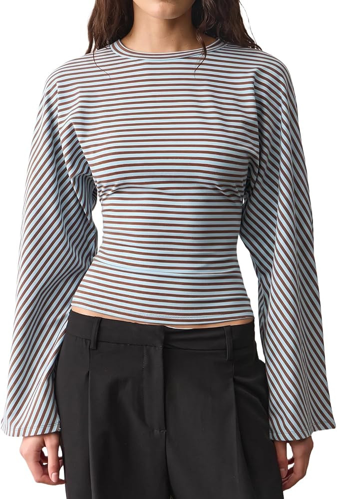 QINSEN Women's Crew Neck Long Sleeve Top Cinched Waist Stretch T Shirts | Amazon (US)
