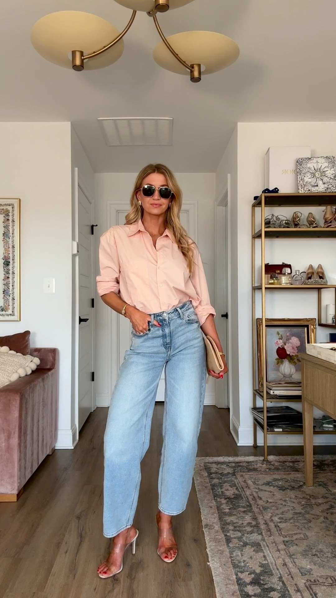 Elevated spring outfit! 

Light washed barrel jeans: these are SO good, TTS, and $50 I can’t believe it. Wearing a 25
Pink button down top: TTS, wearing S
Clear nude heels: TTS 


#LTKgrwm #LTKootd #LTKdayinmylife