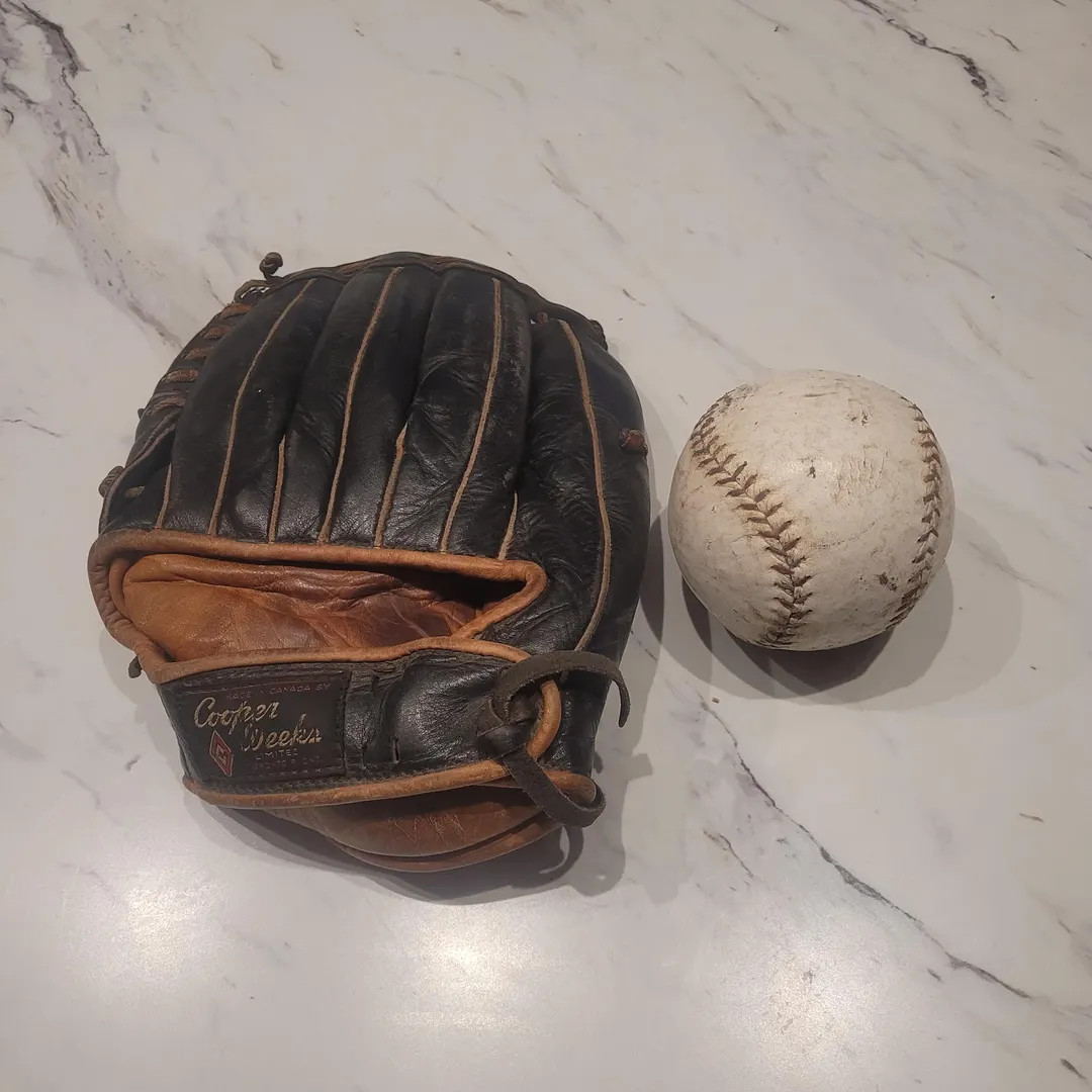Vintage 1940s–1950s Cooper Weeks Baseball Glove | Made in Canada | Toronto Sporting Goods | Lea... | Etsy (US)