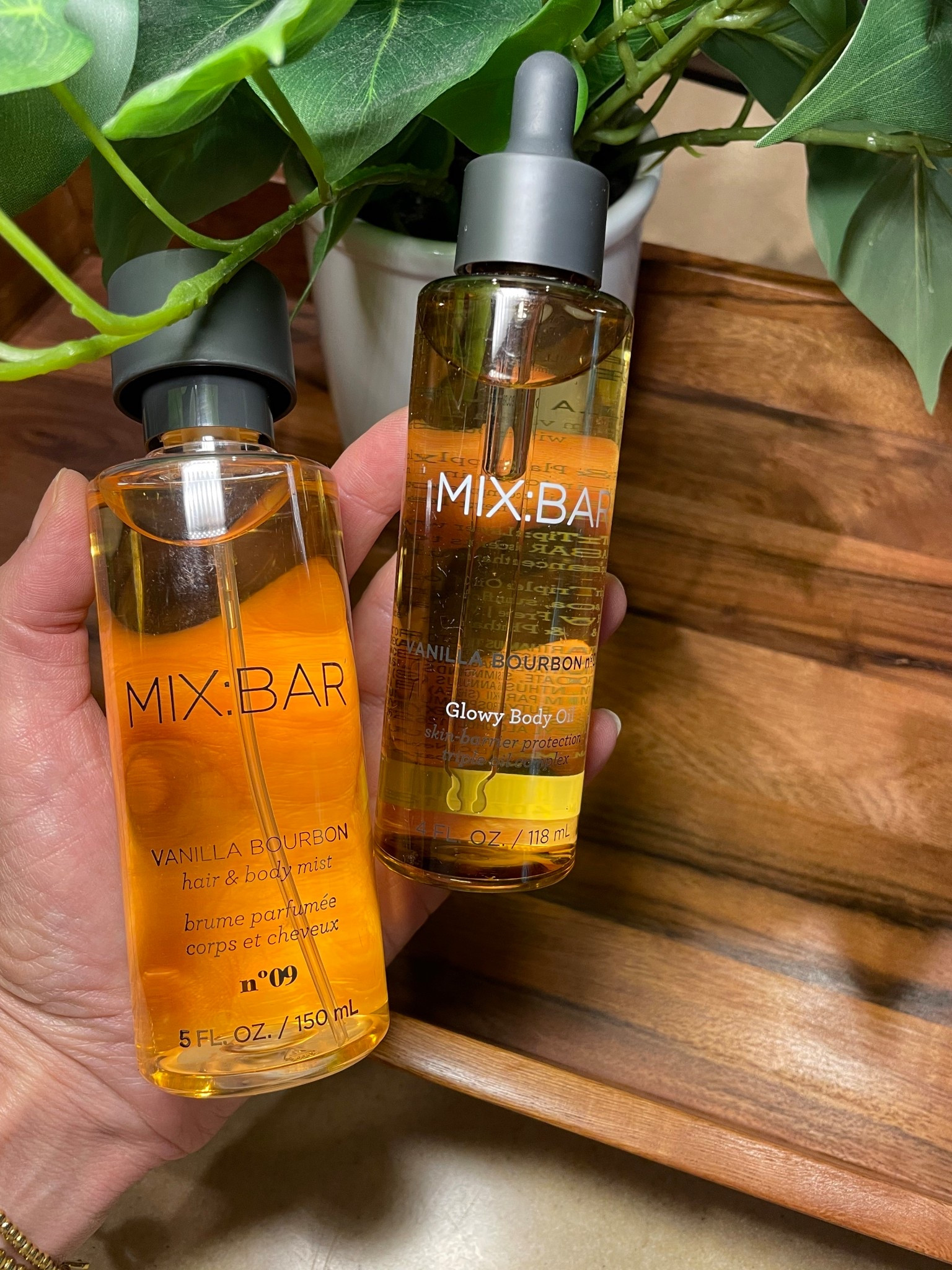 Vanilla Burbon  hair and body mist & glow body oil by MIX:BAR available @Target and Walmart #sponsored 

#LTKSeasonal #LTKBeauty