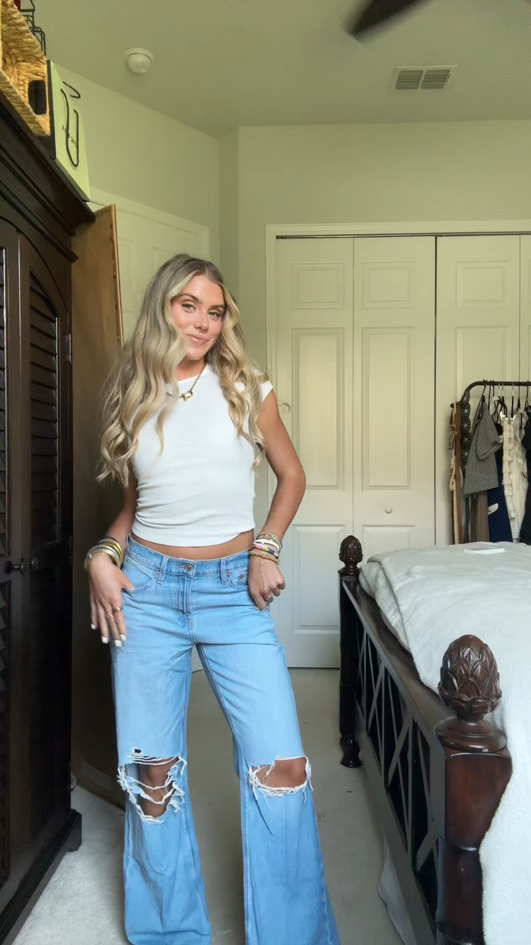 The Puddle Jean trend is all over my FYP and wide leg baggy fit denim are here to stay for Fall 2024! I wear the size 0 regular in all of American Eagle. The ones I ordered: AE Dreamy Drape Stretch Super High-Waisted Baggy Wide-Leg Ripped Jean in deep sea blue; AE Dreamy Drape Stretch Baggy Ultra Wide-Leg Super High-Waisted Ripped Jean in light destroy wash; AE Strigid Super High-Waisted Ultra Wide-Leg Jean
in tinted medium; AE Strigid Low-Rise Baggy Flare Ripped Jean in shattered breeze. All worn with the AE Hey Baby Ribbed T-Shirt
in white. #AEpartner #AEjeans @americaneagle American Eagle. American Eagle outfitters. Fall fashion. Winter fashion. Denim. Jeans. Wide leg baggy jeans. Loungewear.  #outfit #ootd #outfitoftheday #outfitofthenight #outfitvideo #coldweatheroutfits #nightoutoutfit #whatiwore #style #outfitinspo #outfitideas

#LTKVideo #LTKFindsUnder50 #LTKSaleAlert