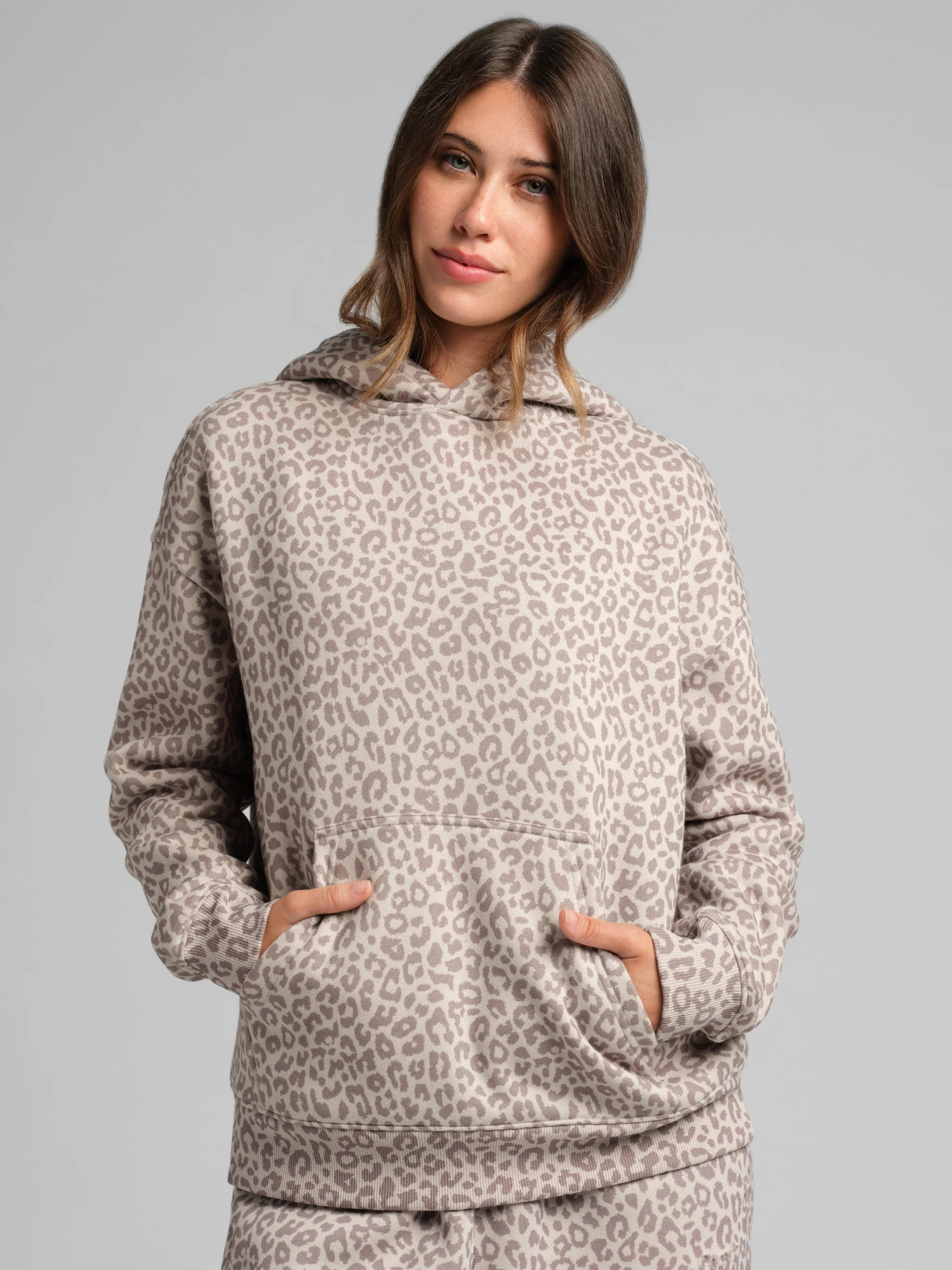 Comfrt Basic Crop Hoodie | Desert Leopard | Oversized | L | Large | Comfrt