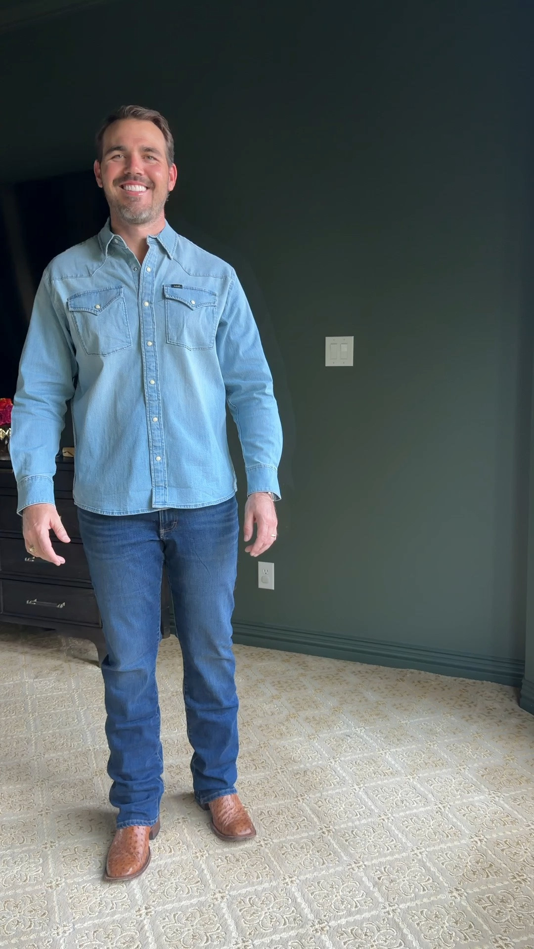 every man needs a denim button up in their closet! Frank said this is a comfortable material and actually breathable for summer! We’re going to a PBR in Fort Collins and this will be perfect!


@leejeans #leejeans #leepartner

#LTKootd #LTKMens