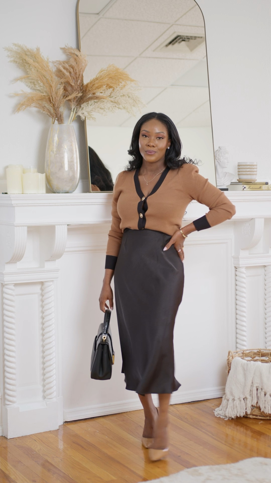 Fall workwear outfit for every day of the week. Workwear work style, fall fashion, fall favorites, silk skirt, Fall dress , fall dresses 