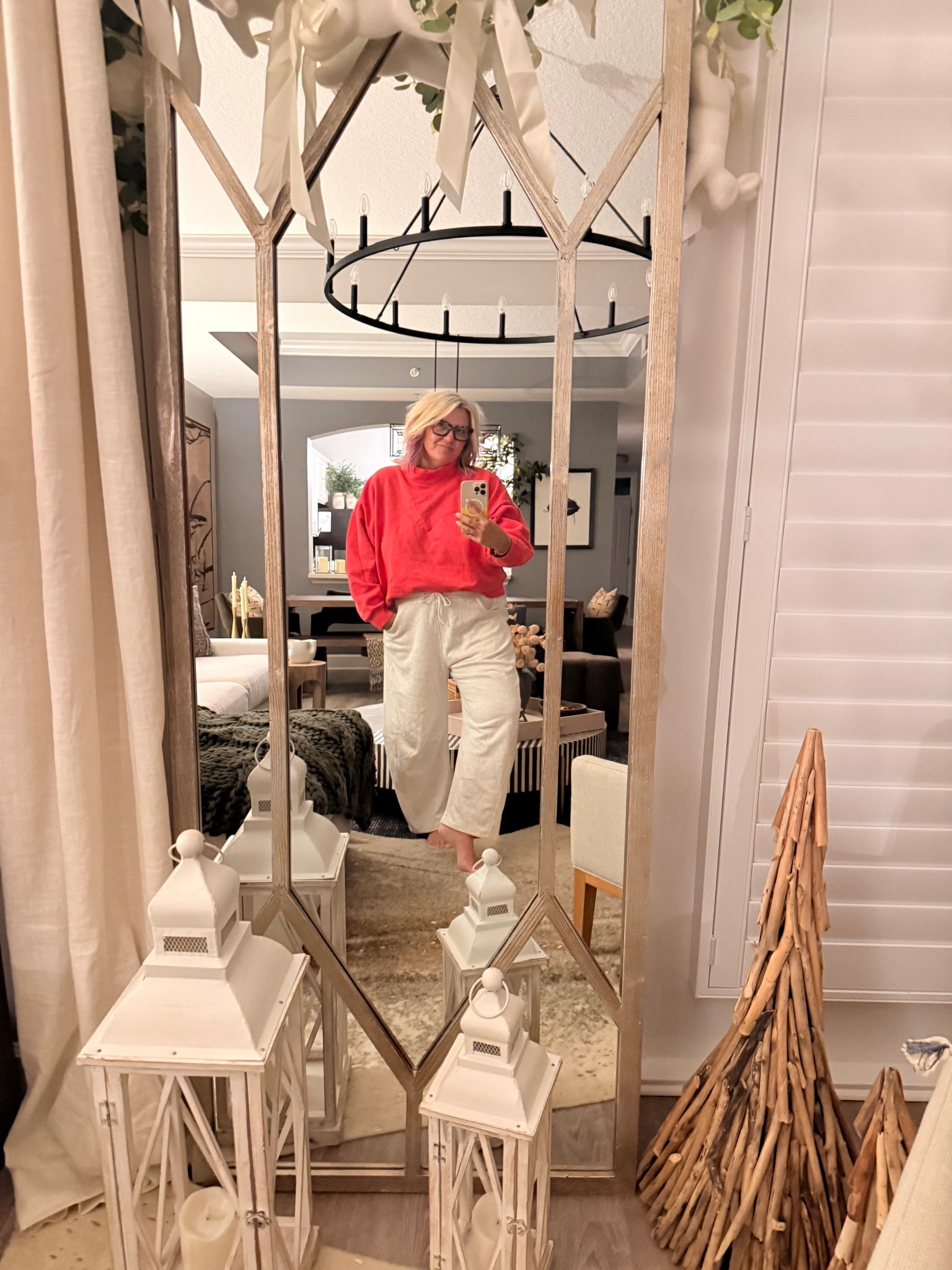 Friday night Comfies!!!  Obsessed with the silhouette of these sweats.  I think I own 5 colors.   And you all know I’m a sucker for a mock neck! 

#LTKdayinmylife #LTKOver40 #LTKootd