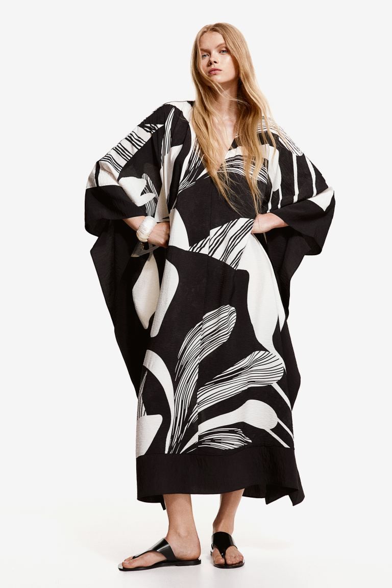 Kaftan Dress - 3/4 sleeve - Long - Black/patterned - Ladies | H&M US | H&M (US + CA)
