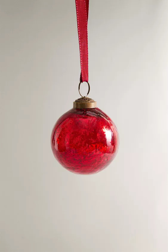 RED CHRISTMAS BALL TREE ORNAMENT | Zara US