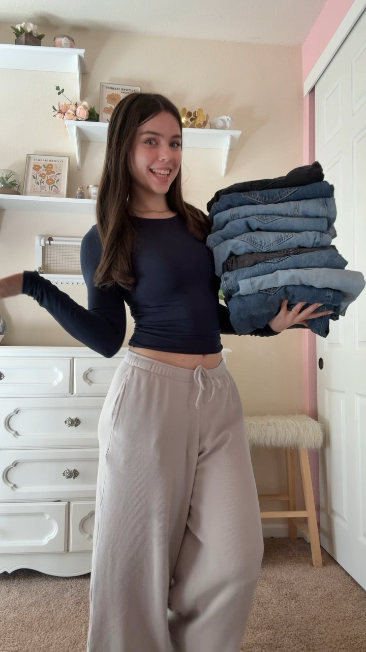 Hollister low rise baggy jeans collection! You can shop all the different colors/washes by clicking the one I linked 💙

Wearing a 4 in all jeans (except the dark wash ones with no rips)
Wearing a small long in shirt
Wearing a small in the comfy pants

Low rise baggy jeans / Hollister / jeans / dark wash jeans / light wash jeans / low rise jeans / baggy jeans / skims dupes / skims shirt dupes 

#LTKFindsUnder50 #LTKFindsUnder100 #LTKStyleTip