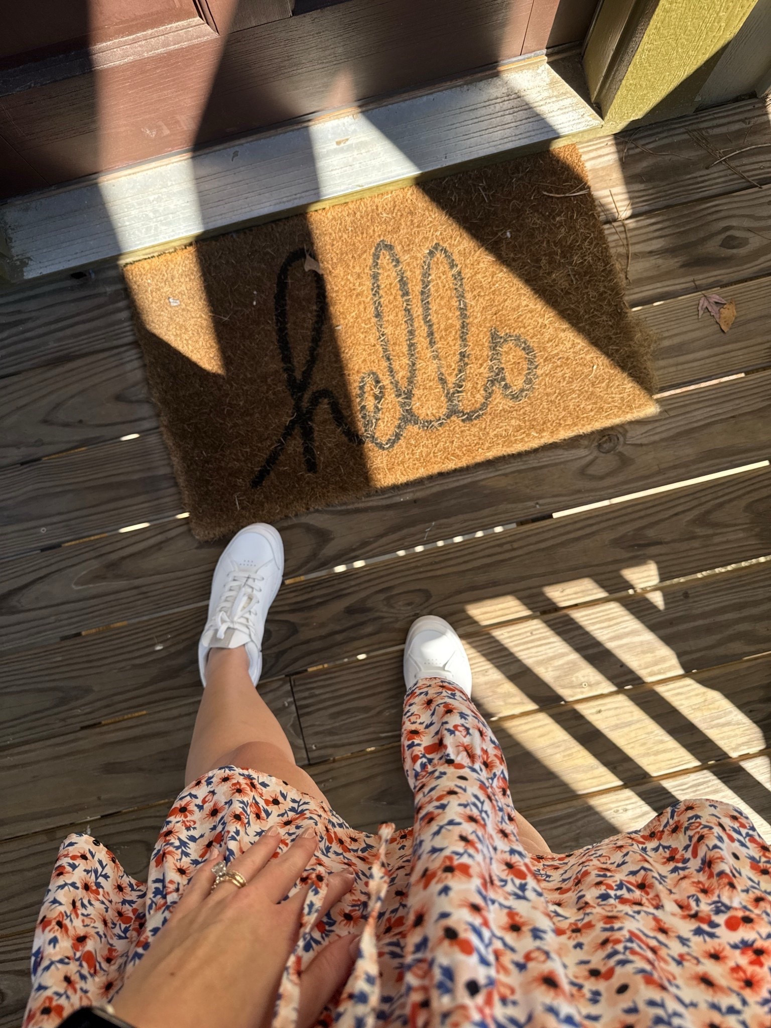 Welcome home // comfy white sneakers 

#LTKSeasonal #LTKActive