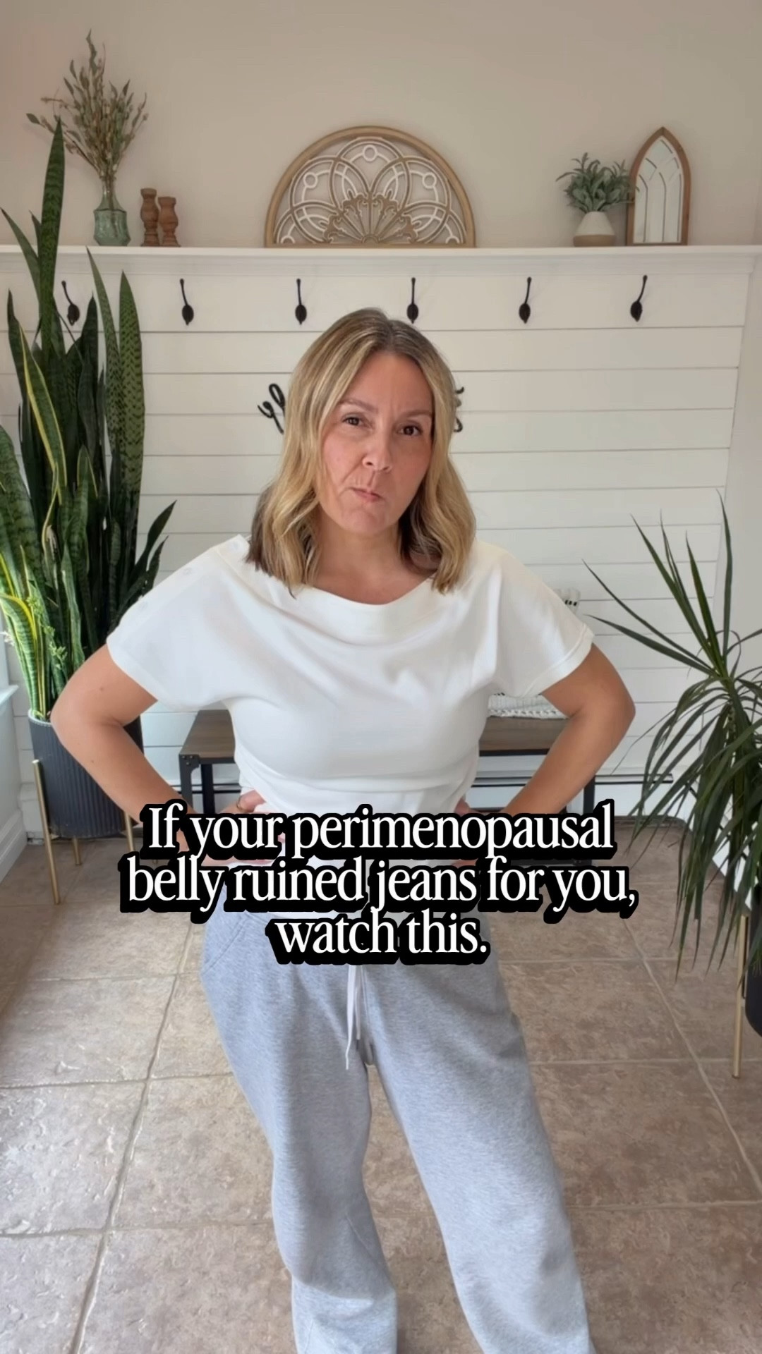 I finally found barrel jeans that fit this short girl! I’m wearing a size 8 and they stretch! My top and sweater are both size medium. Spring outfits 2026

#LTKMidsize #LTKPetite #LTKOver40