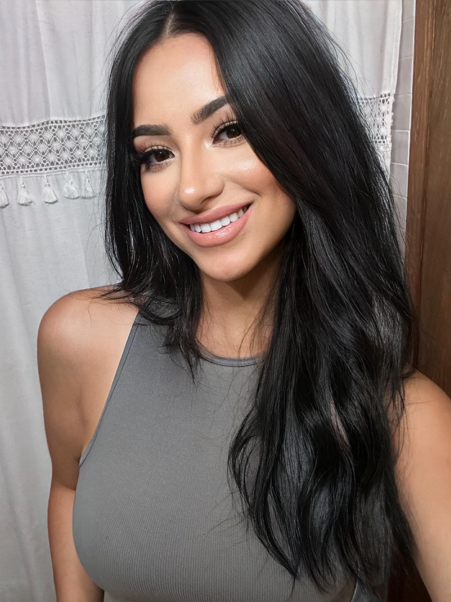 Perfect transition makeup. Summer to fall🍂🍁
Full face of @anastasiabeverlyhills 

#LTKSaleAlert #LTKBeauty #LTKU