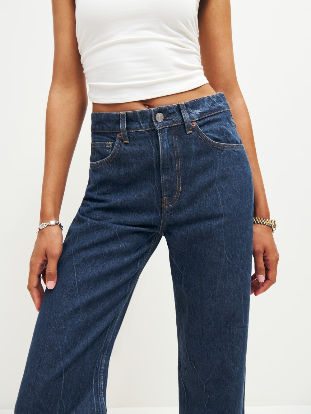 Val 90s Mid Rise Wide Leg Jeans | Reformation (Global)