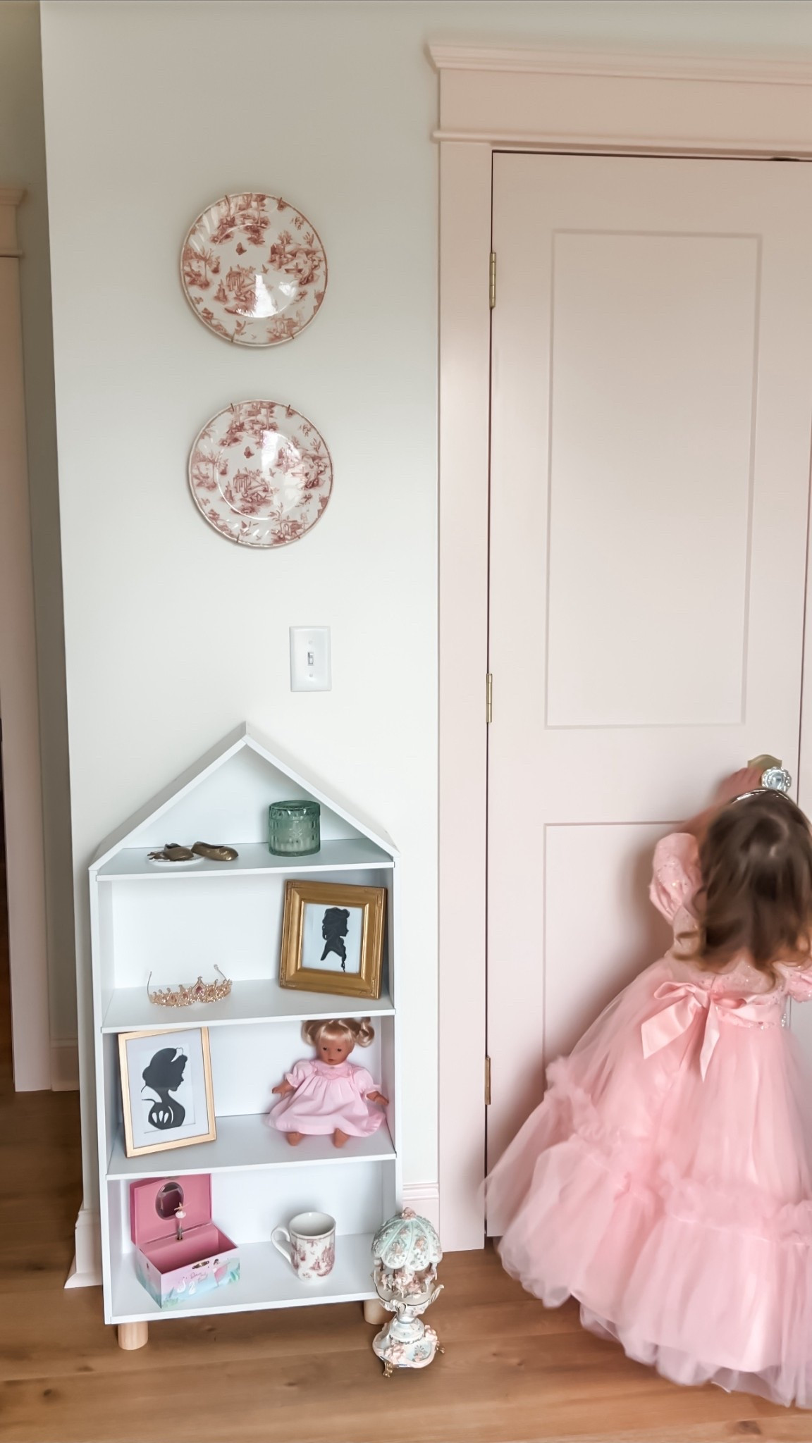 Dollhouse bookshelf 

#LTKKids #LTKBaby #LTKHome