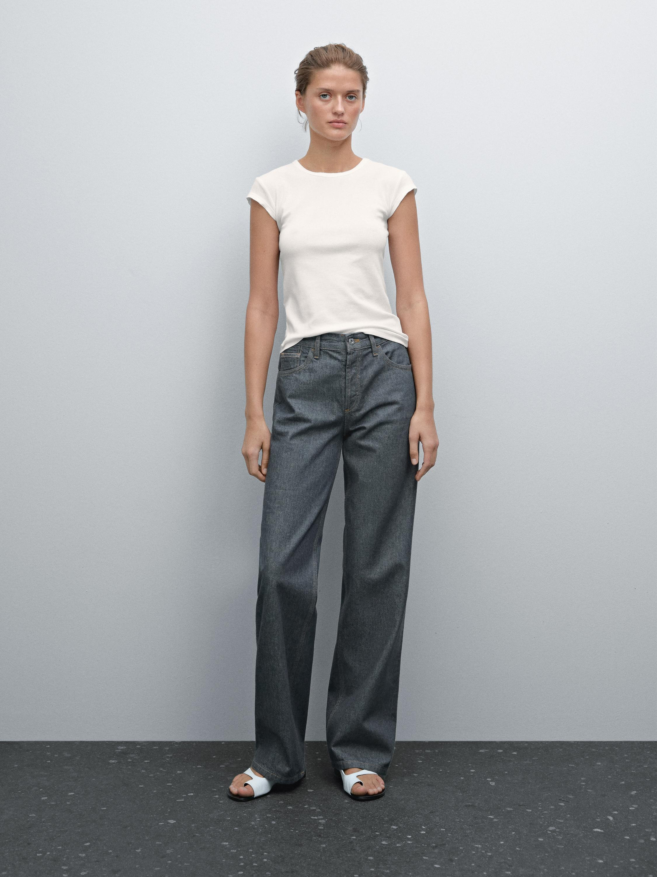 Short sleeve T-shirt with trim details | Massimo Dutti US