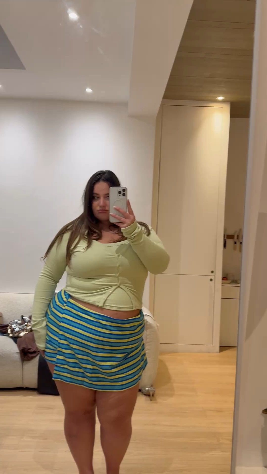 Summer mini skirt of dreams