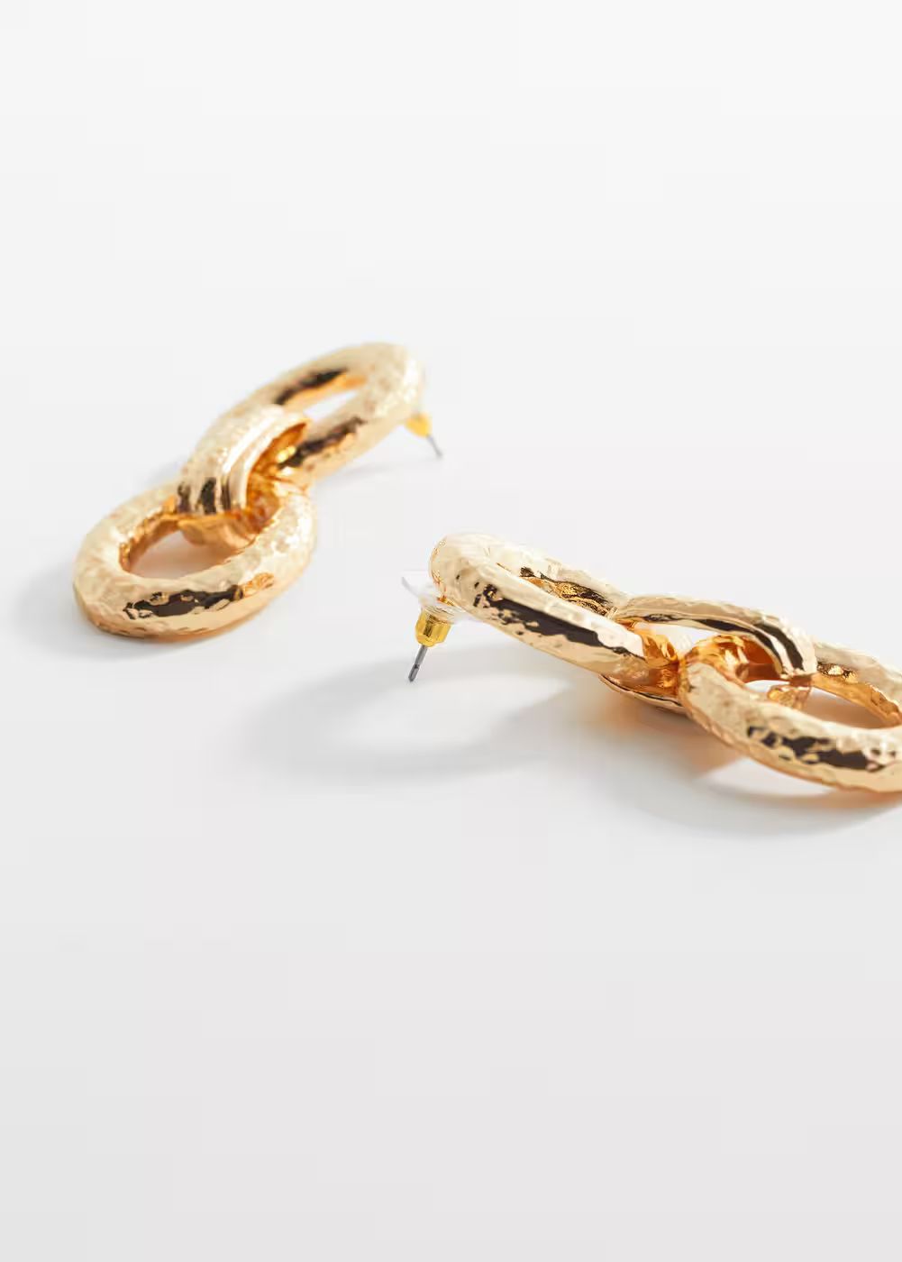 Link hoop earrings -  Women | Mango USA | MANGO (US)