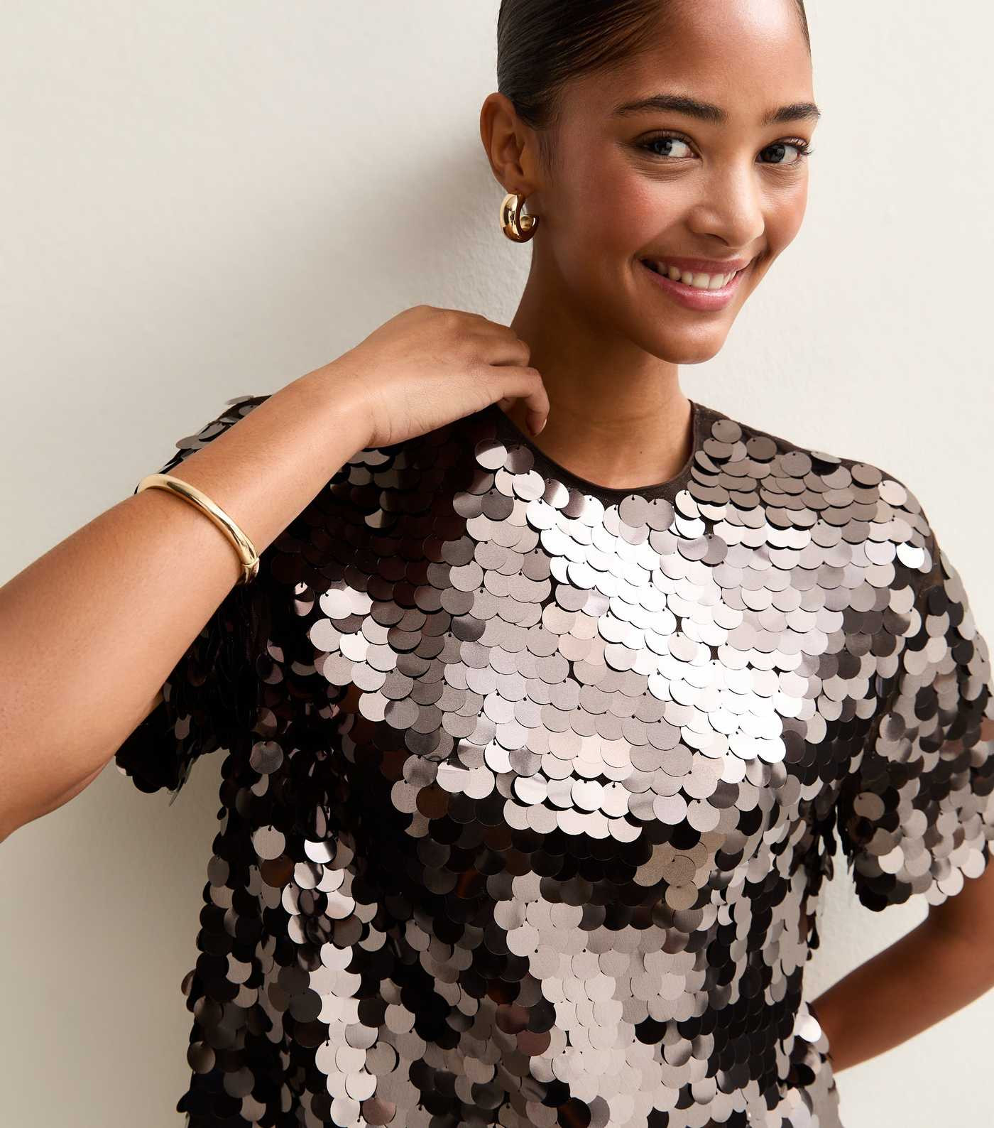 Dark Brown Sequinned Short Sleeve Top | New Look | New Look (UK)