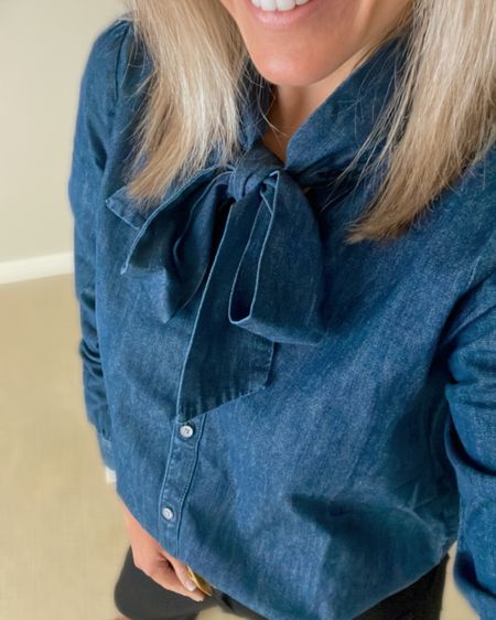 This chambray blouse is so much fun, and a perfect compliment to just about anything! Plus, it is 50% off too! 

Fit4Janine, Chambray, Blouse, J.Crew 

#LTKstyletip #LTKSeasonal #LTKfindsunder50