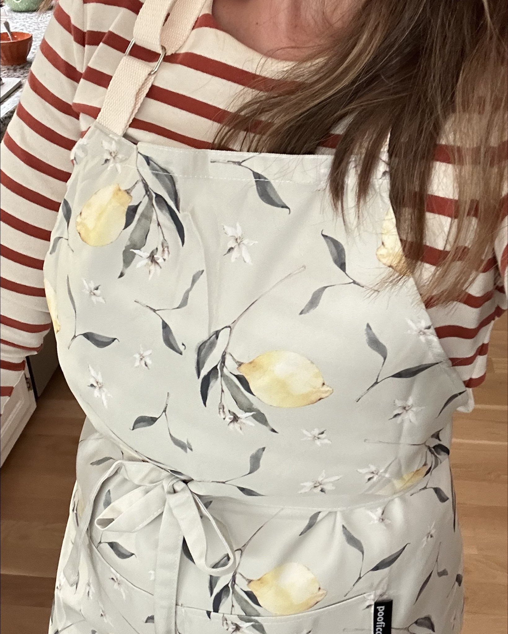 The cutest apron by #poofico to keep your clothes stain free while cooking! I used it tonight while I made burger bowls and it was perfect to keep the beef from splattering on my #veronicabeard top. Comes in a ton of cute patterns and is even waterproof! #kitchenfinds

#LTKFindsUnder50 #LTKHome