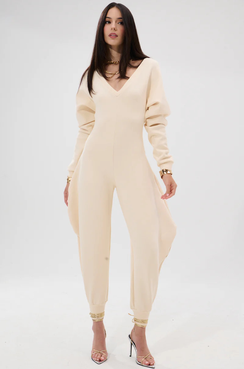 COMFY COZY SWEATSHIRT JUMPSUIT IN BONE | AKIRA