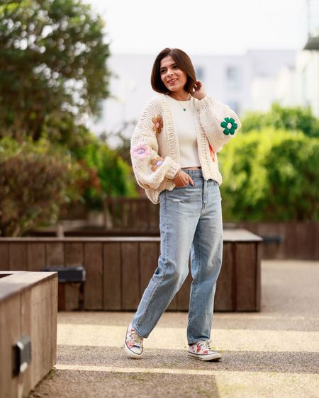 Cream Cardigan Blue Denim Jeans White Tank Top Everyday Look City Day Out Look Casual Look Autumn Outfit 

#LTKSeasonal #LTKover40 #LTKstyletip