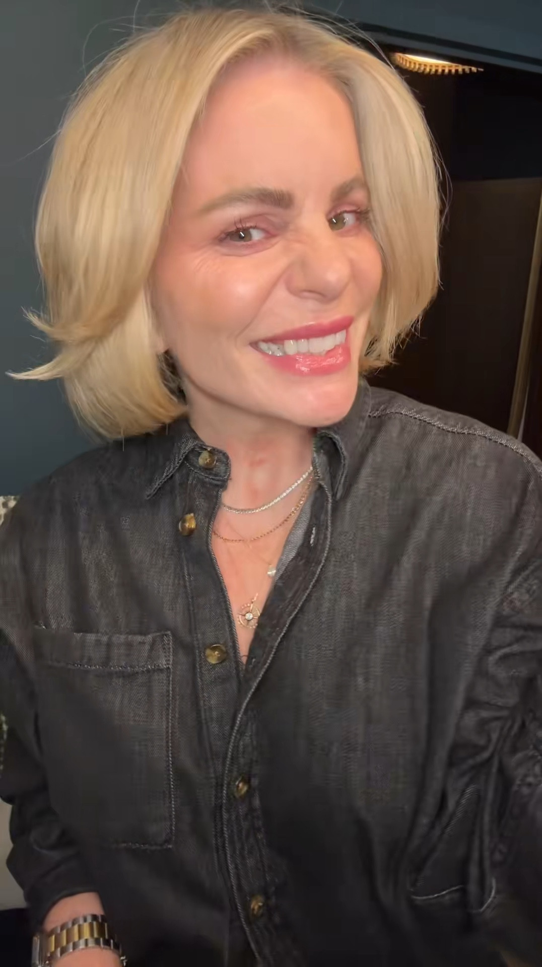 Simple makeup, a few pops of color, and classic vibes 

#LTKStyleTip #LTKBeauty