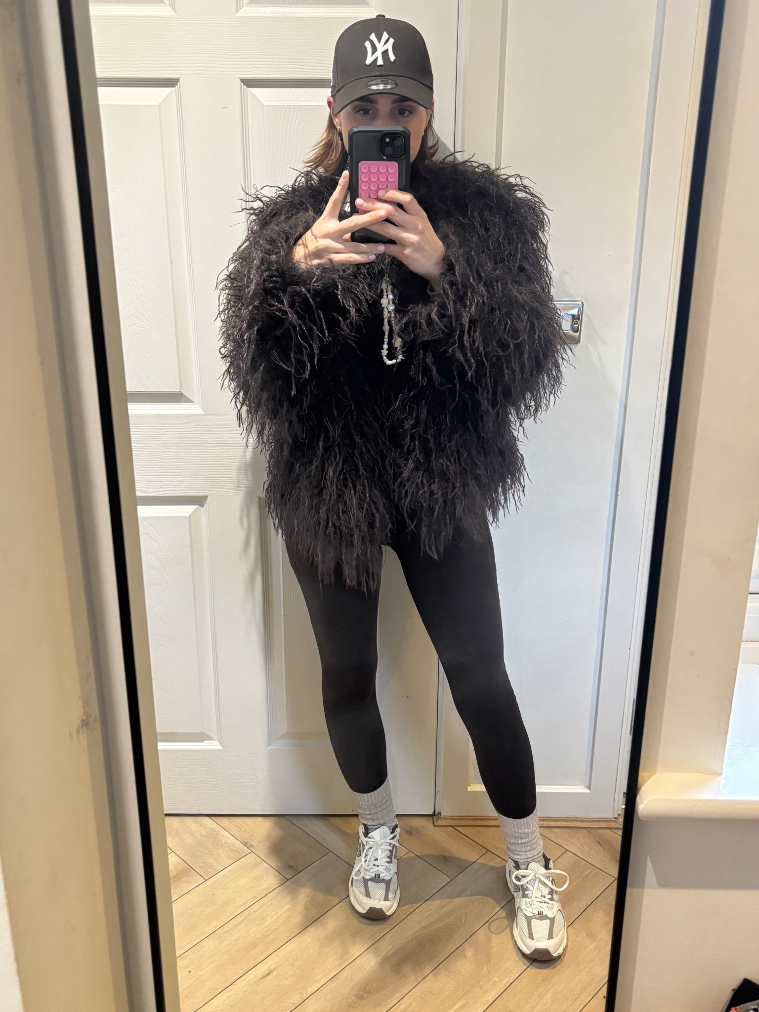 Get ready with me ...
30 days of Winter Outfits 
Day 4 

"Confidence is a stain , they can't wipe off"  

Winter outfits, comfy outfits , mom outfits , everyday outfits , street style , leggings outfits , how to style leggings , realistic outfits , GRWM , get ready with me , winter fashion .

#simpleoutfitsideas #grwm #dailyoutfits 

#LTKwinter #LTKstyletip #LTKuk