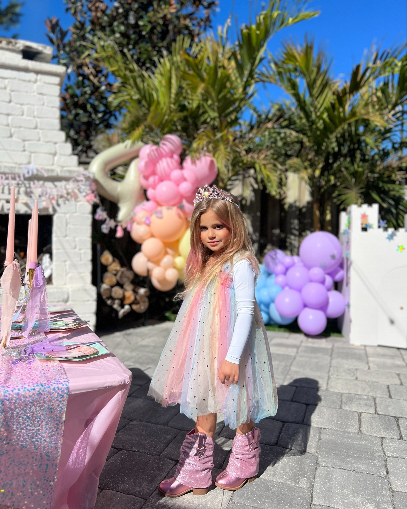 Party OOTD 

Little girl princess party | FOURever a princess | Amazon kids | little girls birthday | kids ootd | little girl fashion 

#LTKFindsUnder50 #LTKParties #LTKKids
