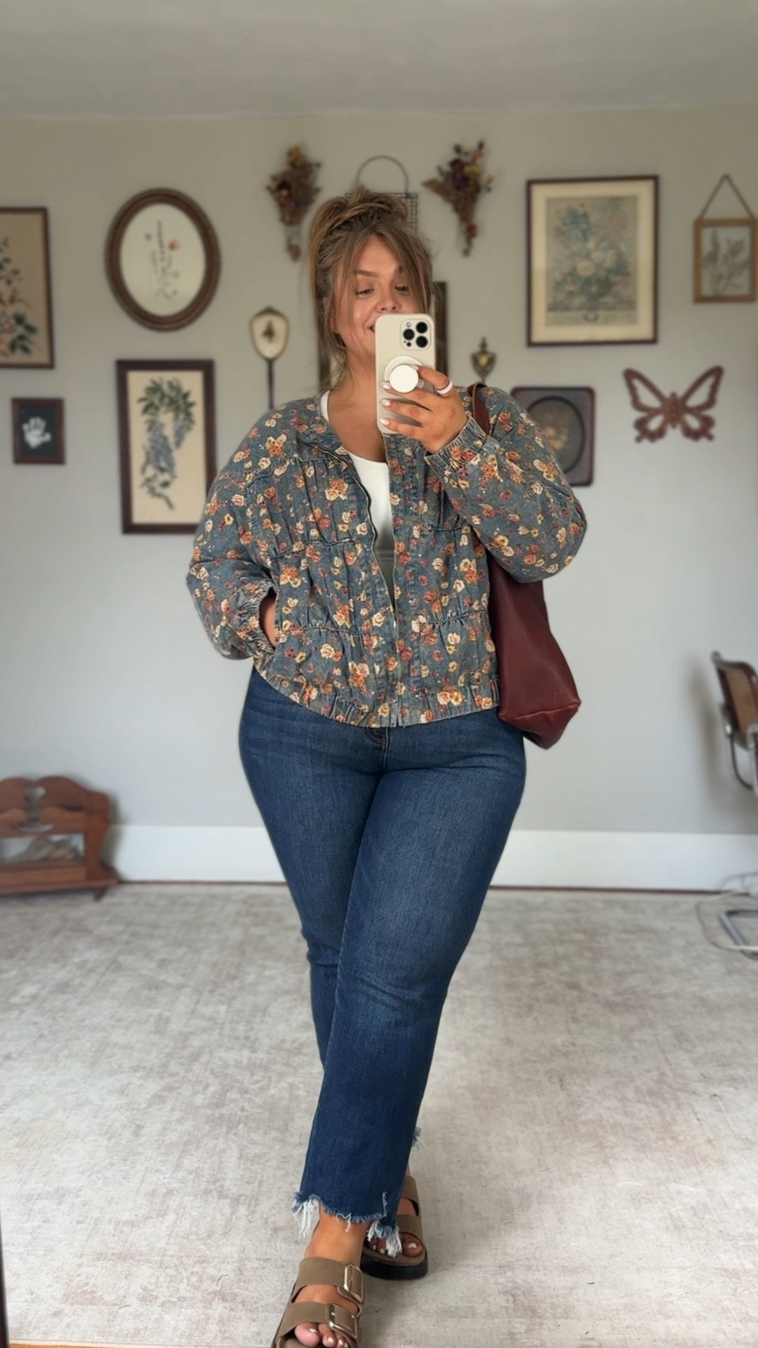 The actual cutest denim jacket I have ever seen

#LTKPlusSize #LTKMidsize #LTKootd