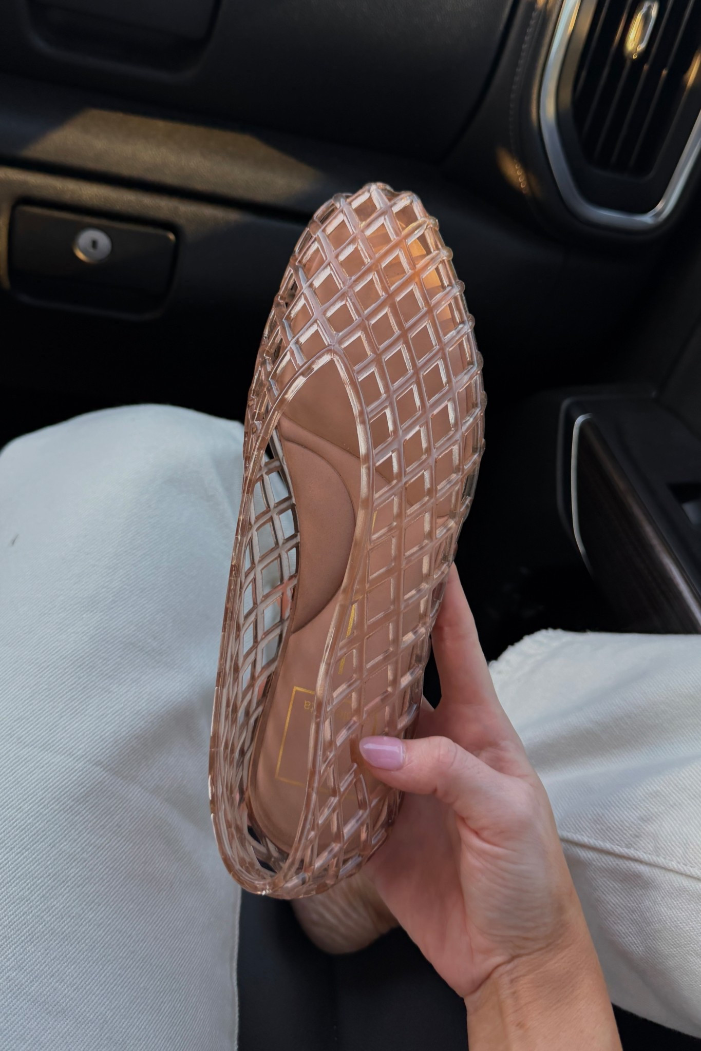 the dolce vita pair is so comfortable but linking an amazon option. true to size!