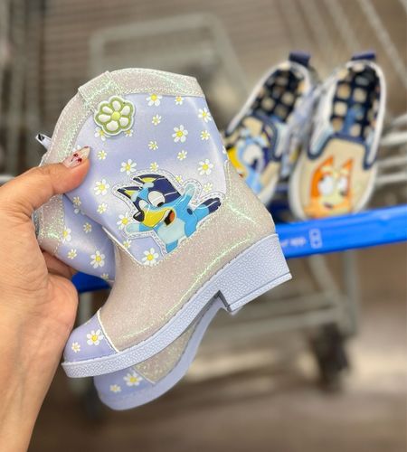 Bluey alert!! I found some new shoes for toddlers at Walmart🥹💙