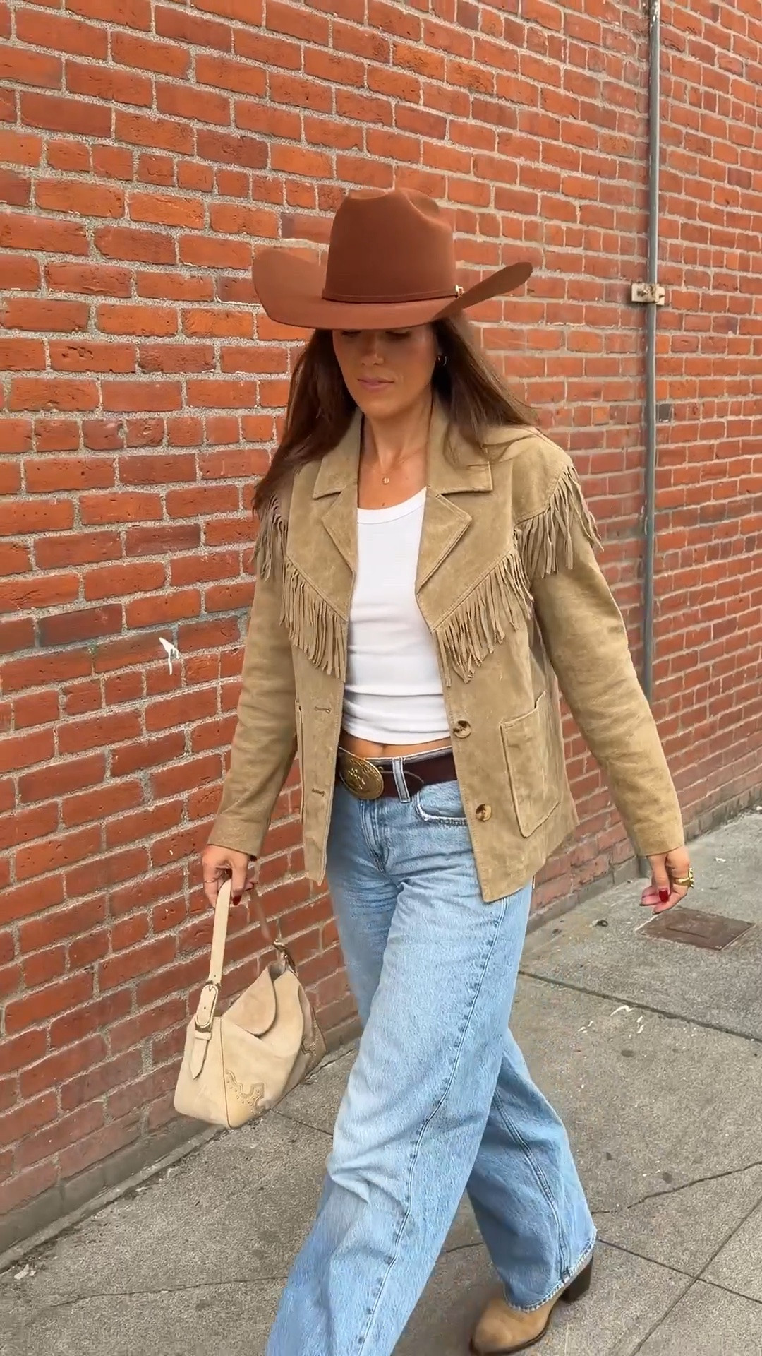 jeans in a 26 extra long, most of what i’m wearing is not linkable, vintage, or sold out so i linked similar options!

#LTKootd #LTKgrwm #LTKSeasonal