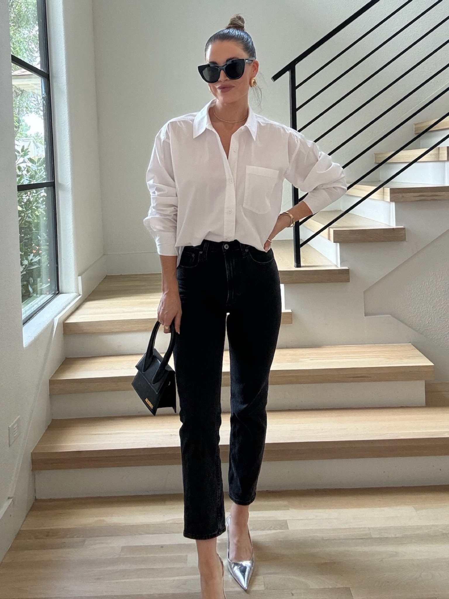 One of my most flattering pair of ankle straight jeans from Abercrombie! Black jeans are perfect for fall outfits + this pair is elite! Love this classic white button down shirt too 

Silver heels 
Fall outfit 
Fall outfit ideas 

#LTKSaleAlert #LTKStyleTip #LTKFindsUnder100