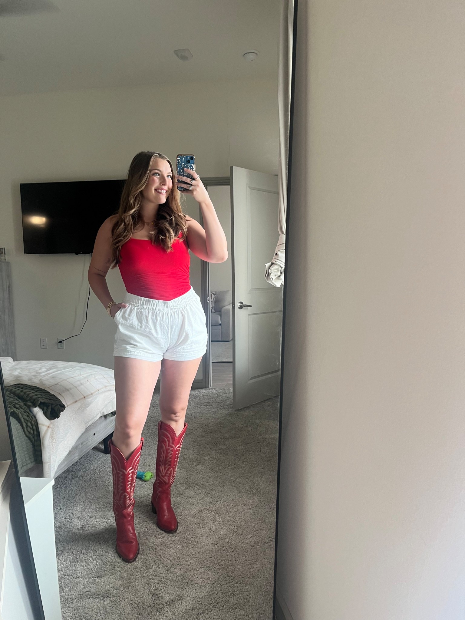 Western outfit

Country concert outfit  cowboy boots  white shorts  halter top  summer outfit  summer fashion 

#LTKMidsize #LTKSeasonal #LTKStyleTip