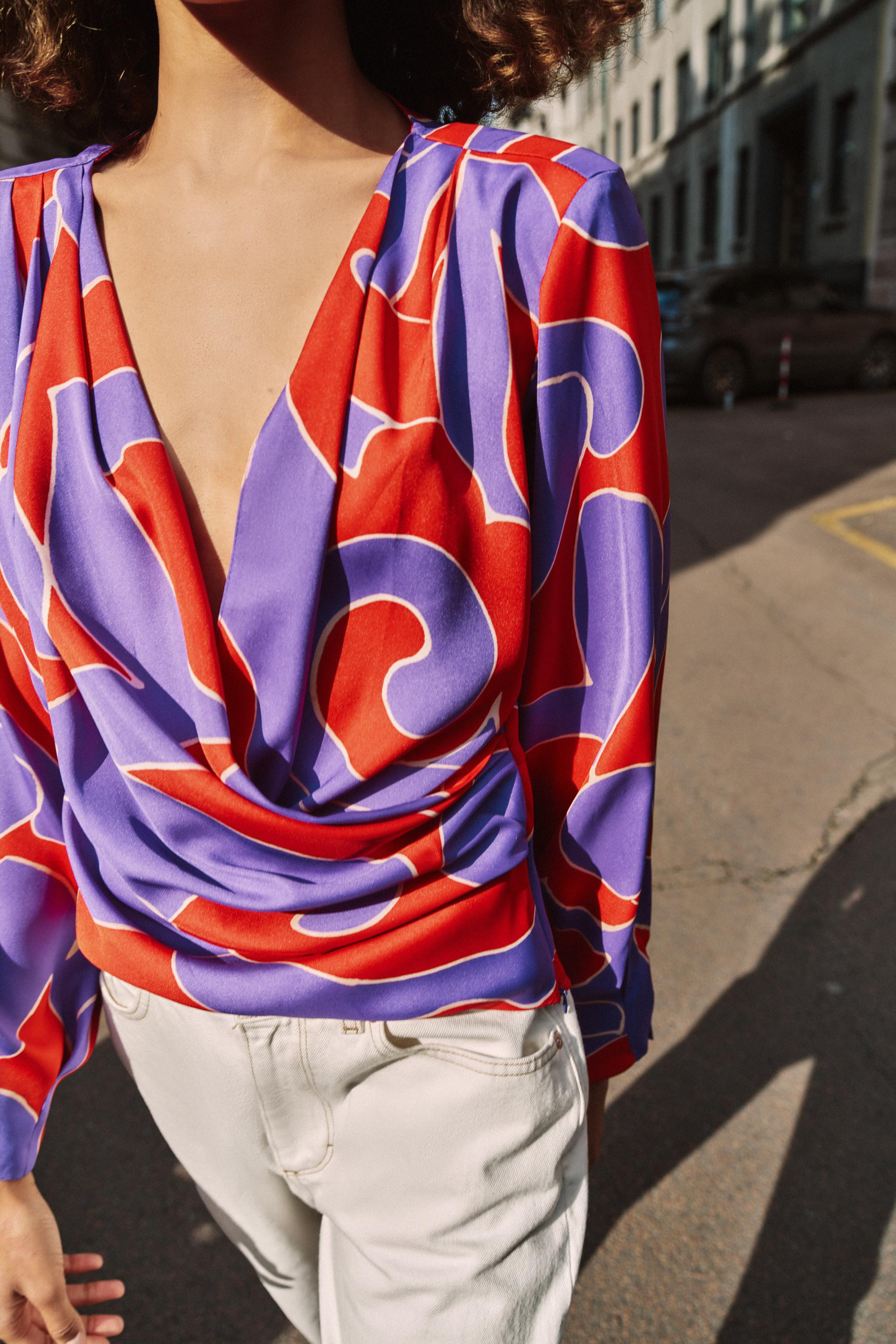 PRINTED SATIN EFFECT SHIRT WITH SHOULDER PADS | Zara US