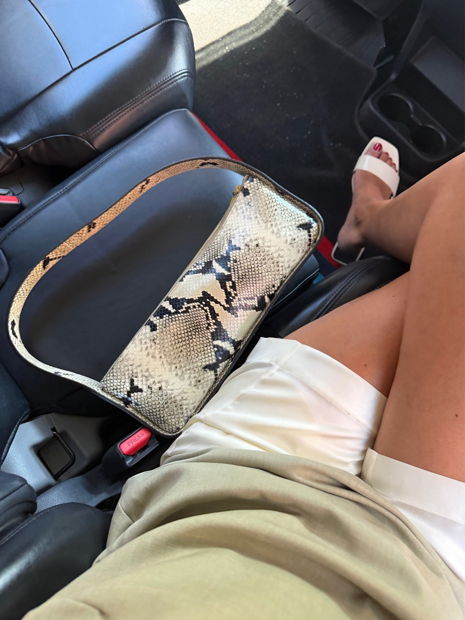 🐍

#LTKootd