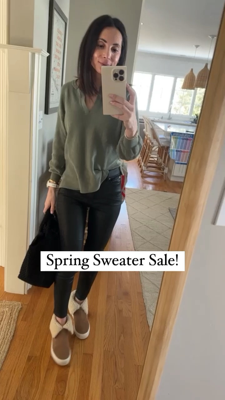 40% off sweaters!


#LTKSeasonal #LTKsalealert #LTKSale