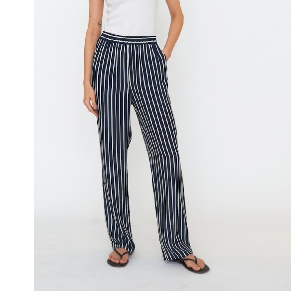 KULE | THE SILK LIDO NAVY / CREAM STRIPES XS EXTRA SMALL STRETCHY BAND PANTS | Poshmark